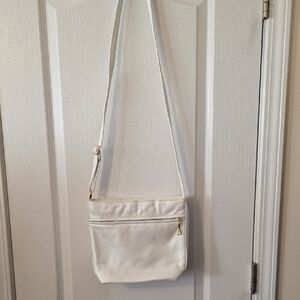 DAWLI LEATHER ELEGANT WHITE CROSSBODY BAG